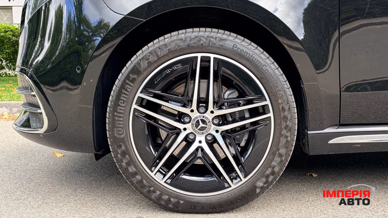 Mercedes-Benz V-Класс - фото 27