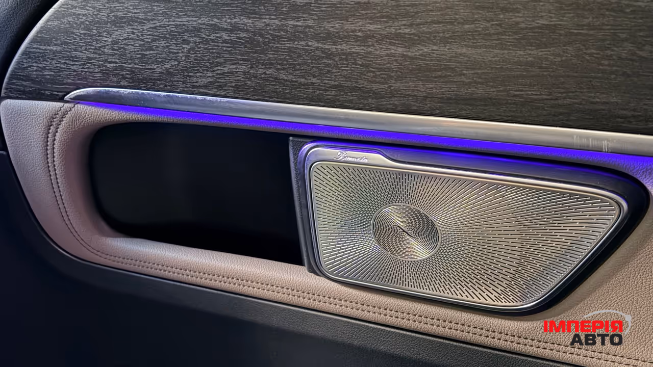 Mercedes-Benz V-Класс - фото 65