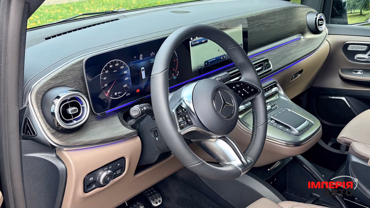 Mercedes-Benz V-Класс - фото 40