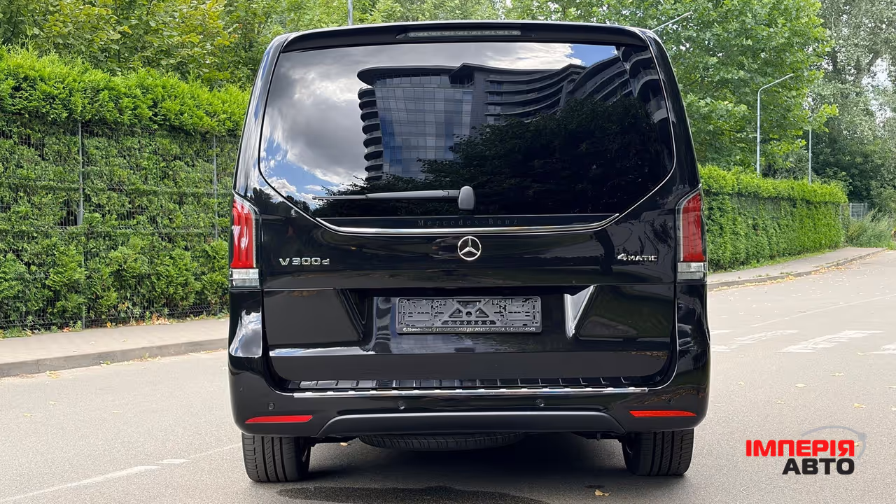 Mercedes-Benz V-Класс - фото 16