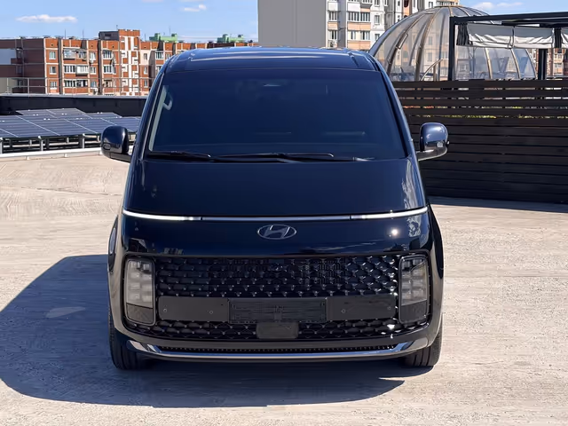 Hyundai Staria - зображення 1
