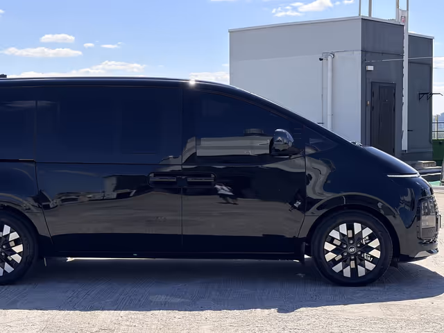 Hyundai Staria - зображення 5