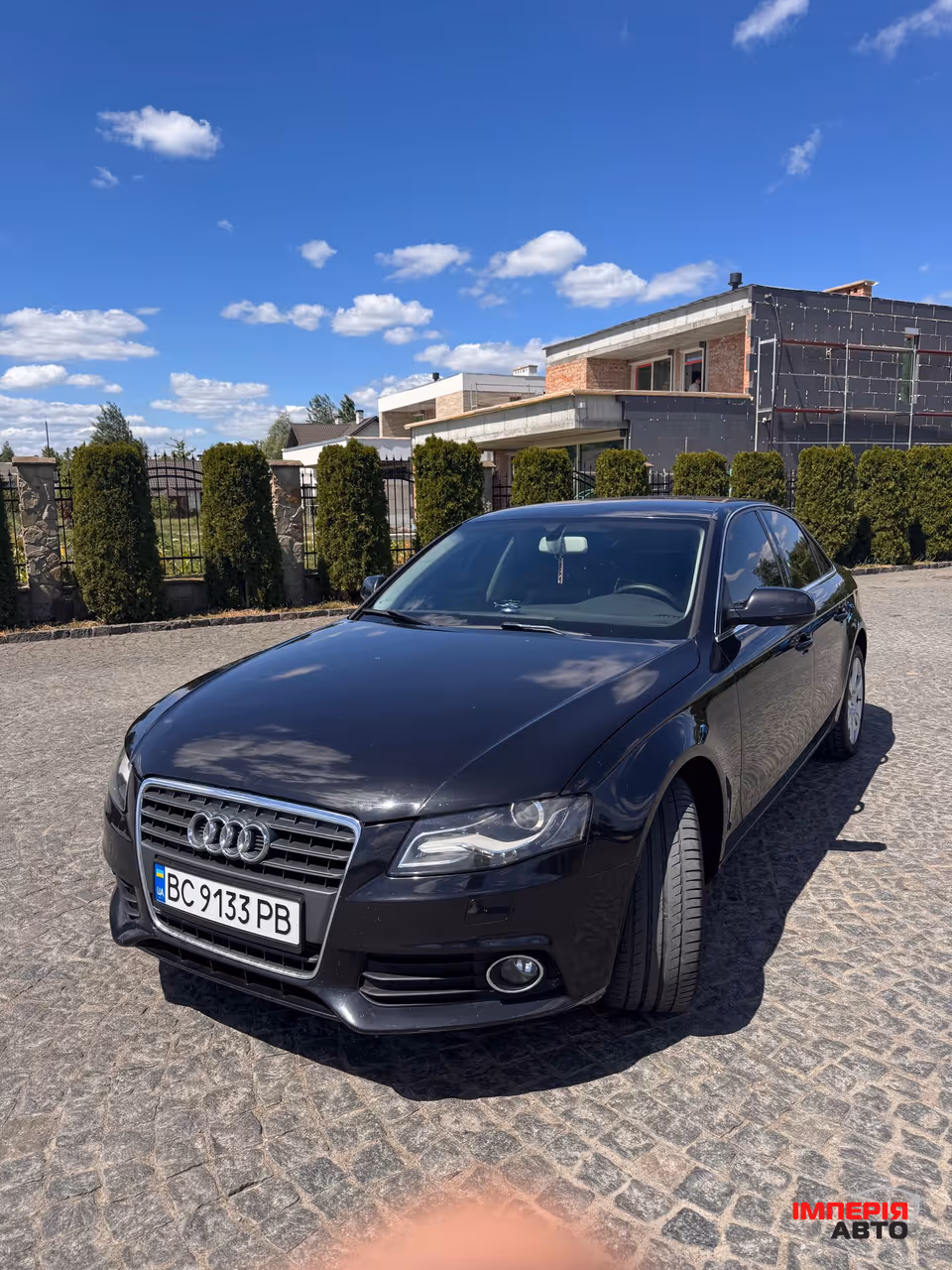 Audi A4 - фото 1