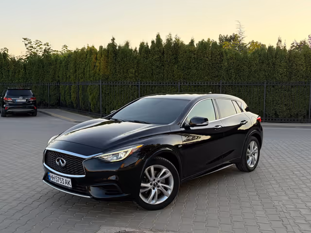 Infiniti QX30 - зображення 3