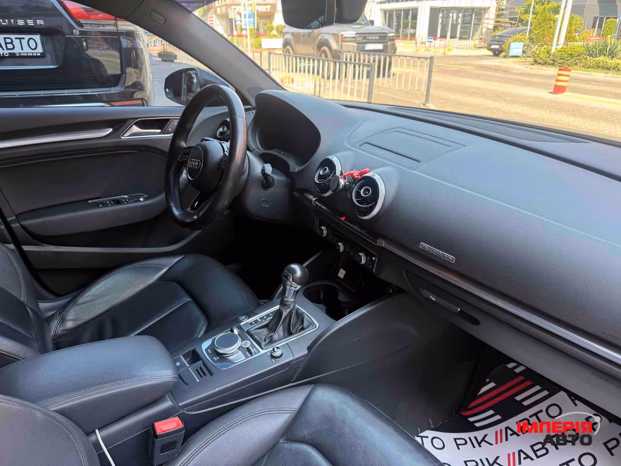Audi A3 - фото 37