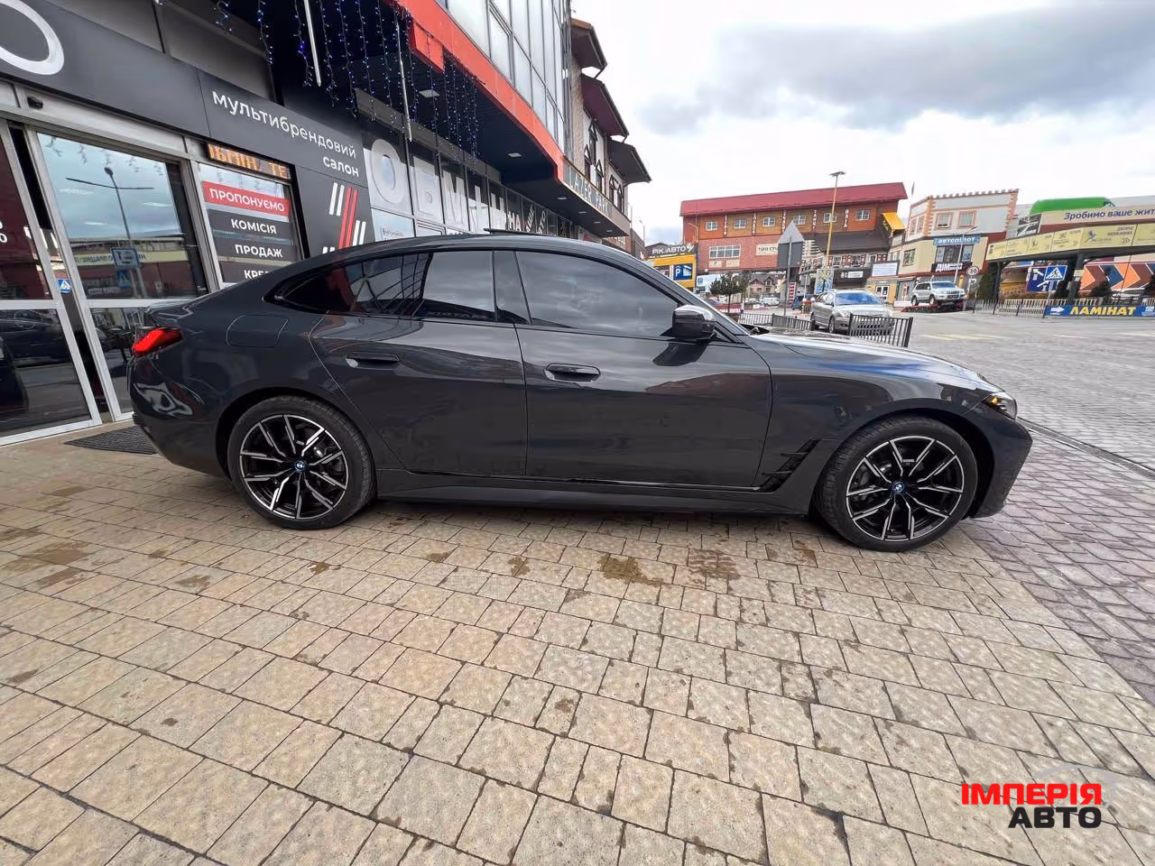 BMW i4 - фото 3