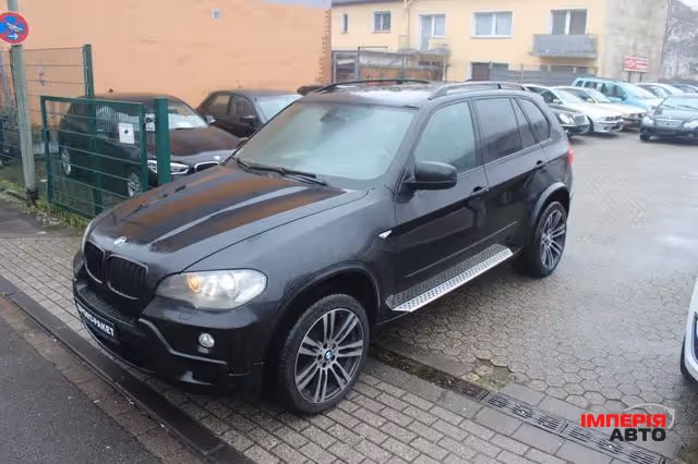 BMW X5 - фото 6