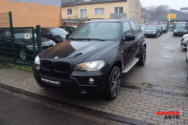 BMW X5 - фото 2