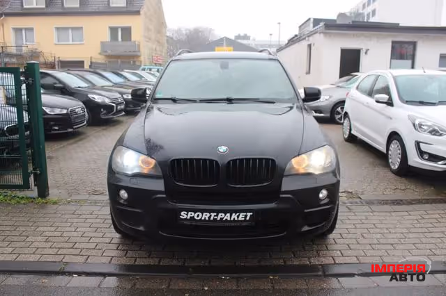 BMW X5 - фото 3