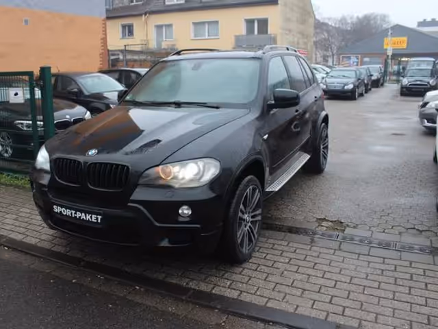 BMW X5 - зображення 1