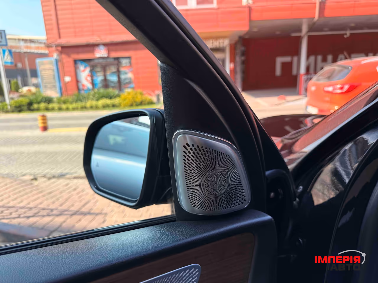 Mercedes-Benz GLS - фото 15