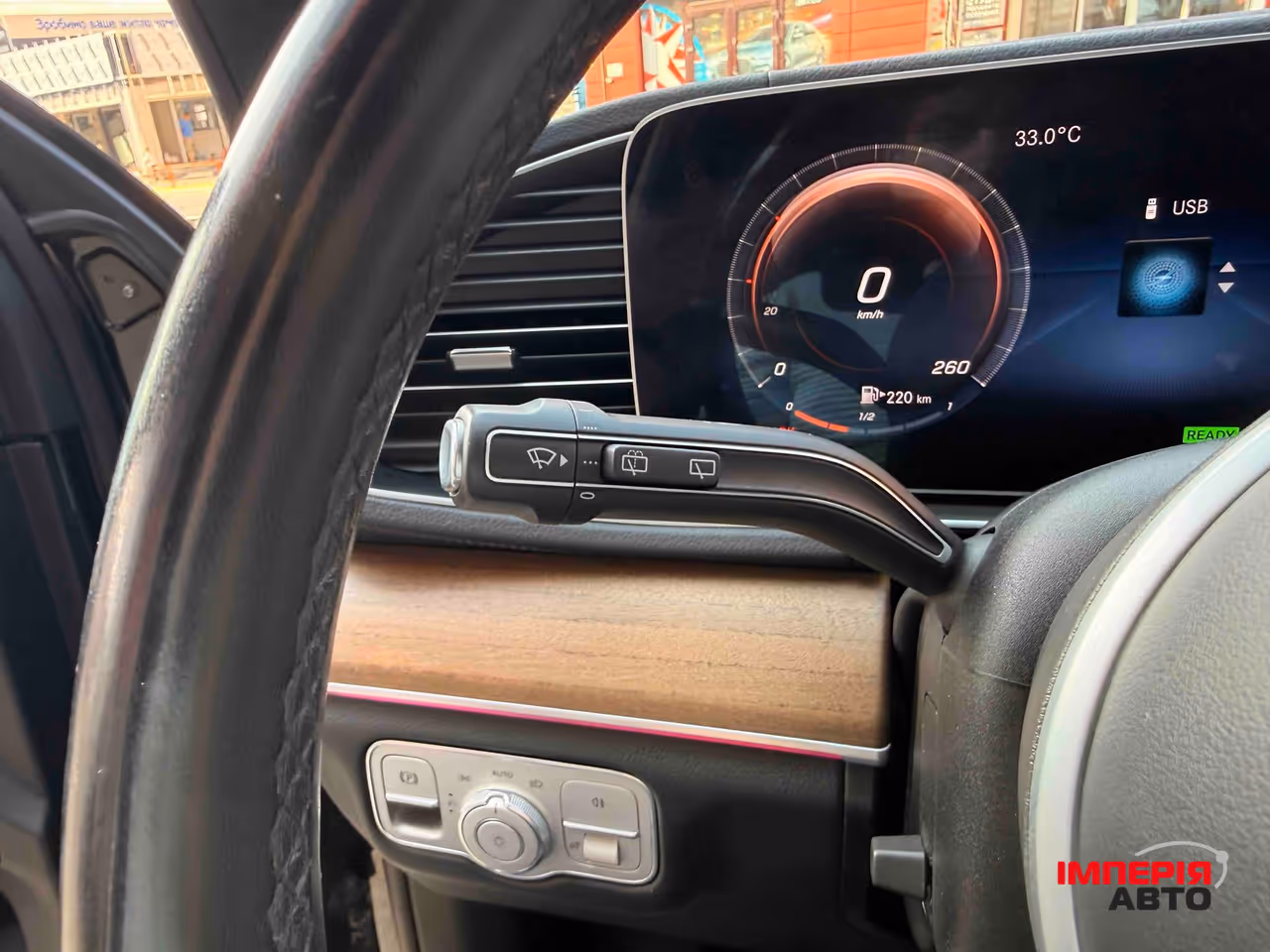 Mercedes-Benz GLS - фото 24