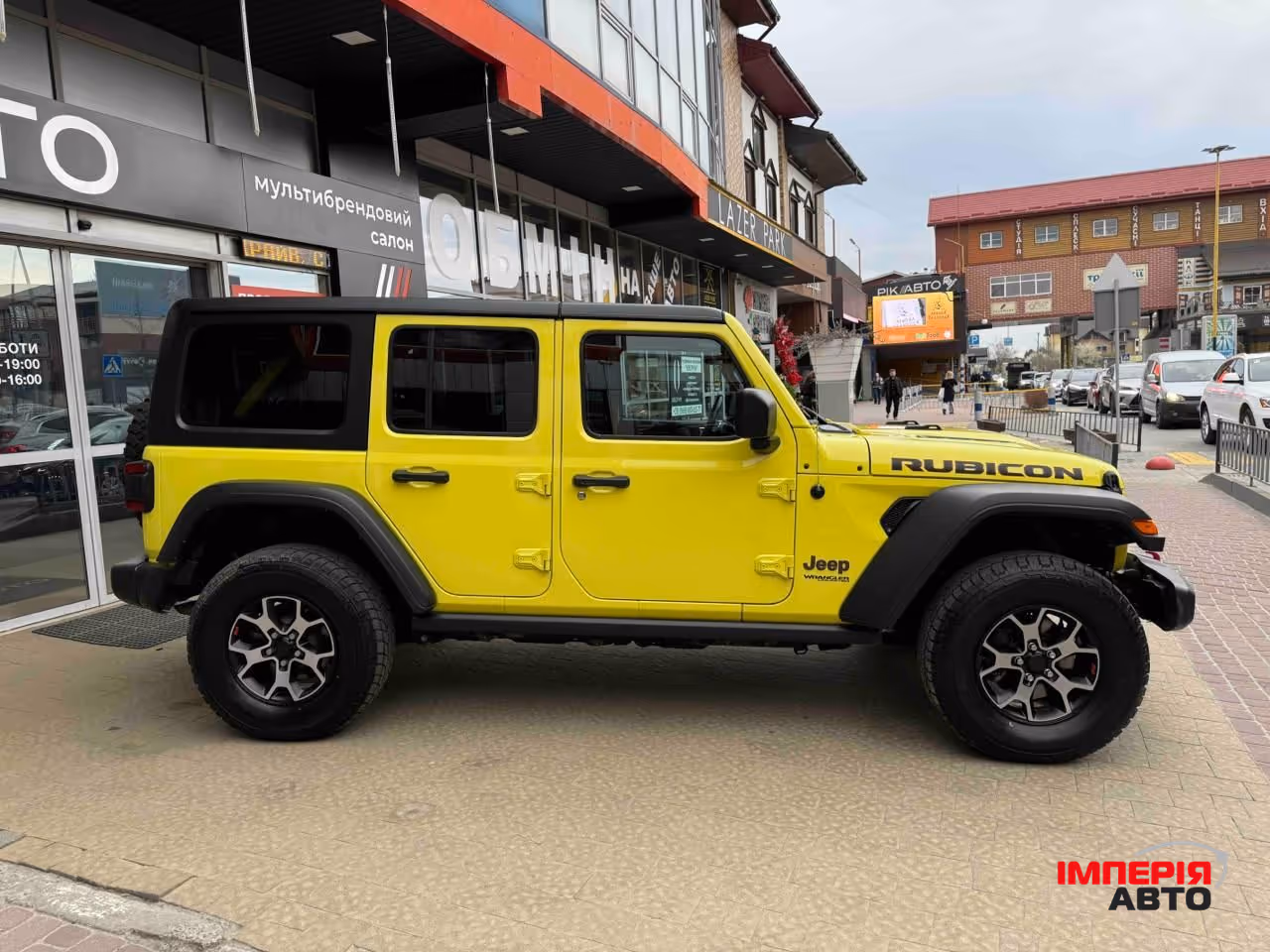 Jeep Wrangler - фото 3