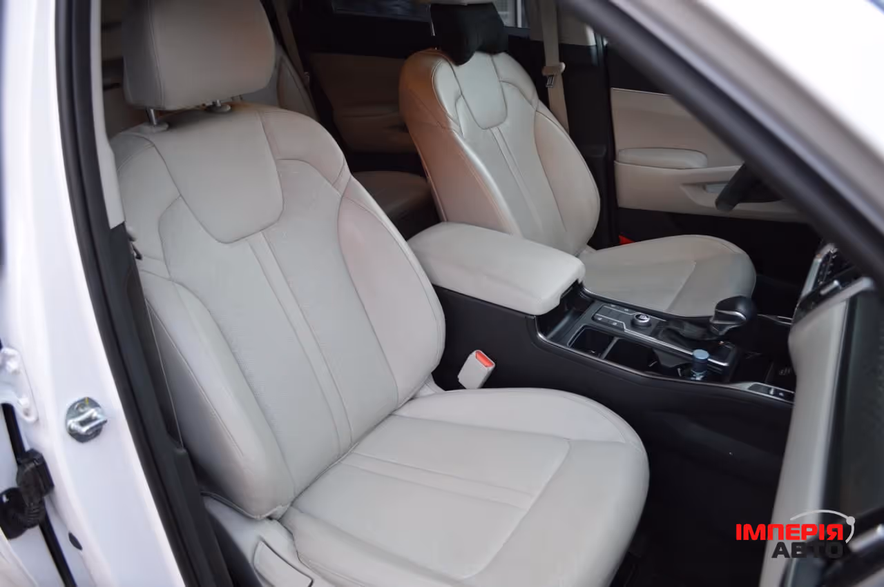 Kia Sorento - фото 9