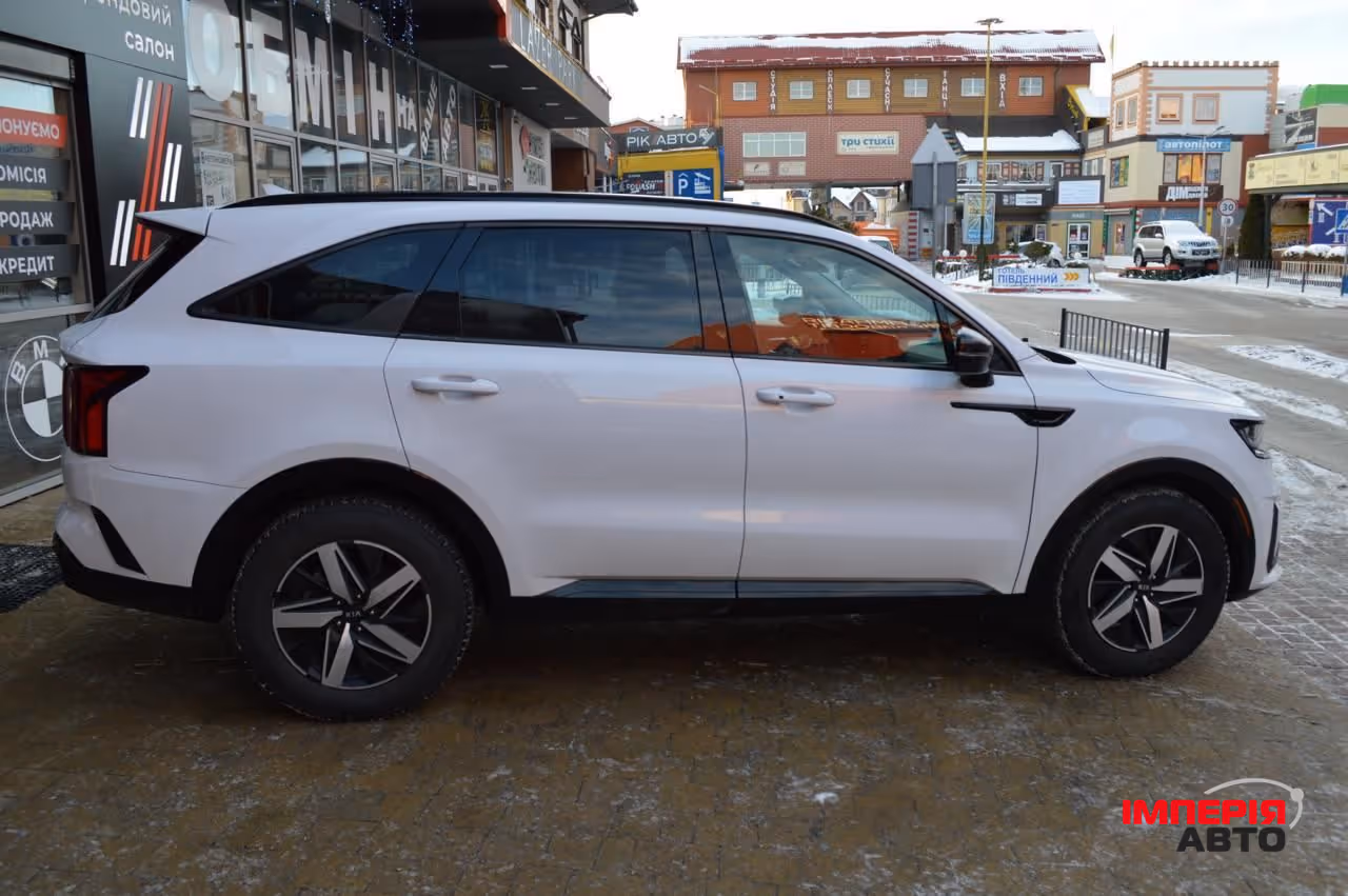 Kia Sorento - фото 4
