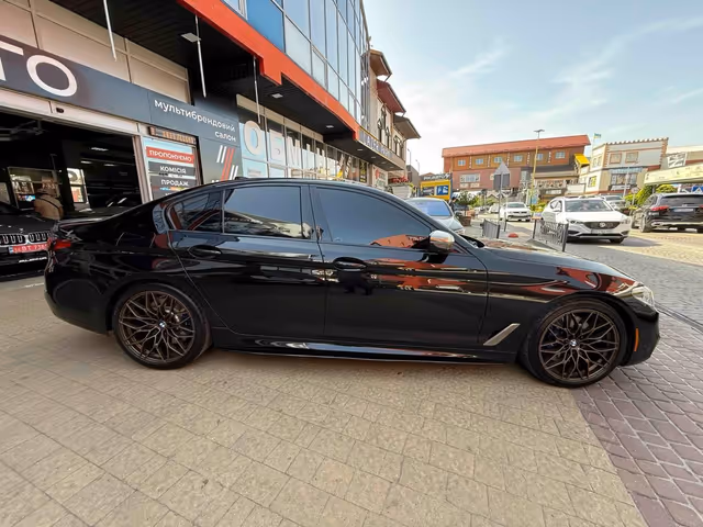 BMW 5 серії - зображення 3