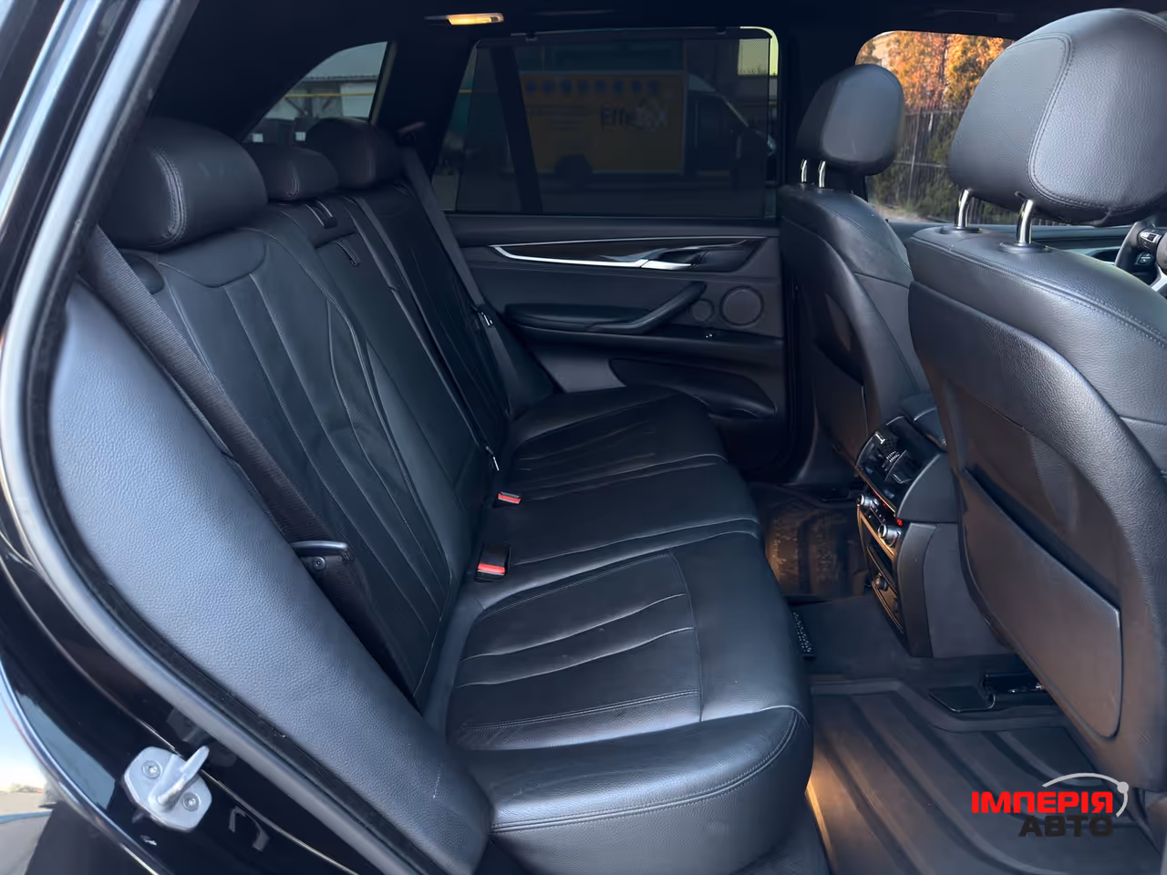 BMW X5 - фото 45