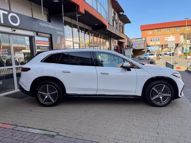 Mercedes-Benz EQS - зображення 3