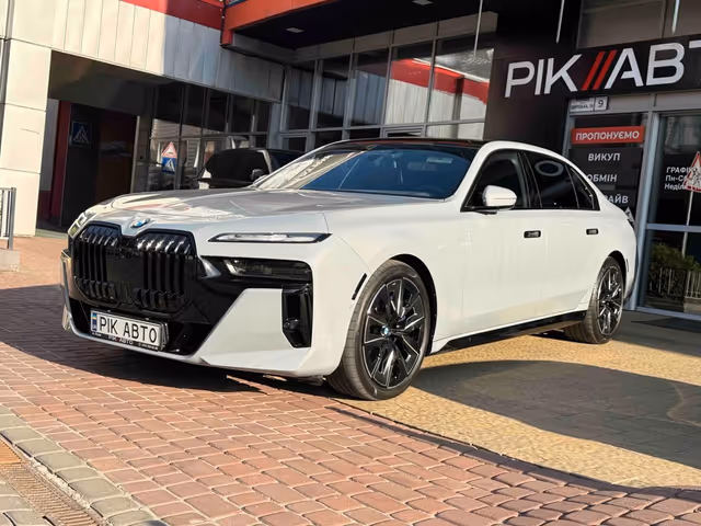 BMW 7 серії - зображення 2