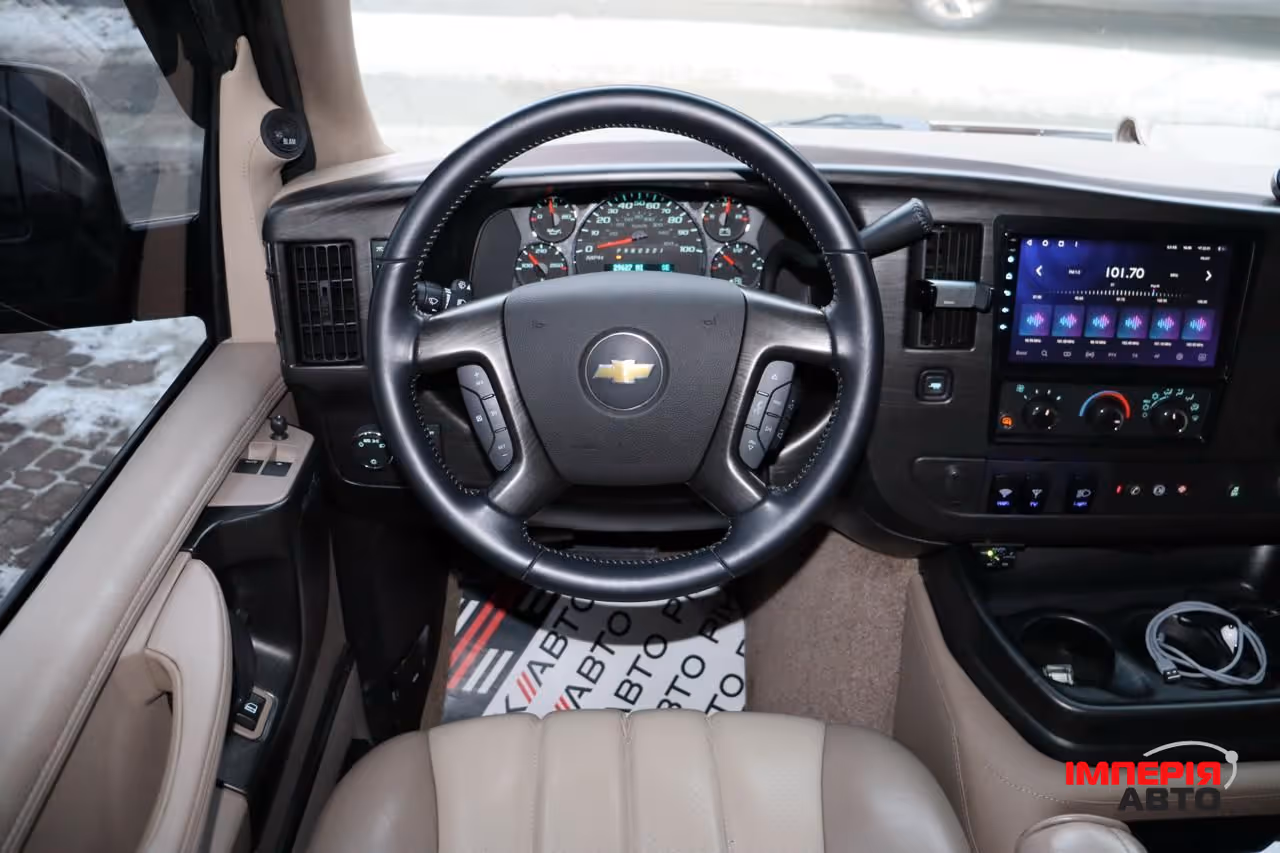 Chevrolet Express - фото 9