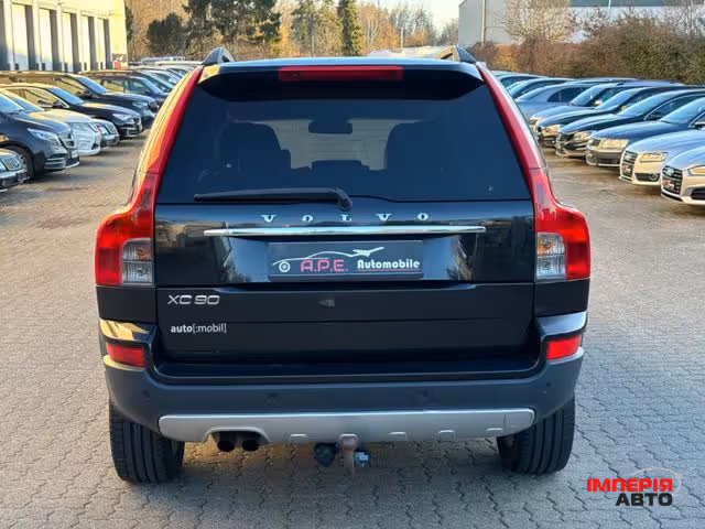 Volvo XC90 - фото 6