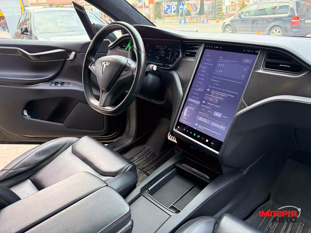 Tesla Model X - фото 9
