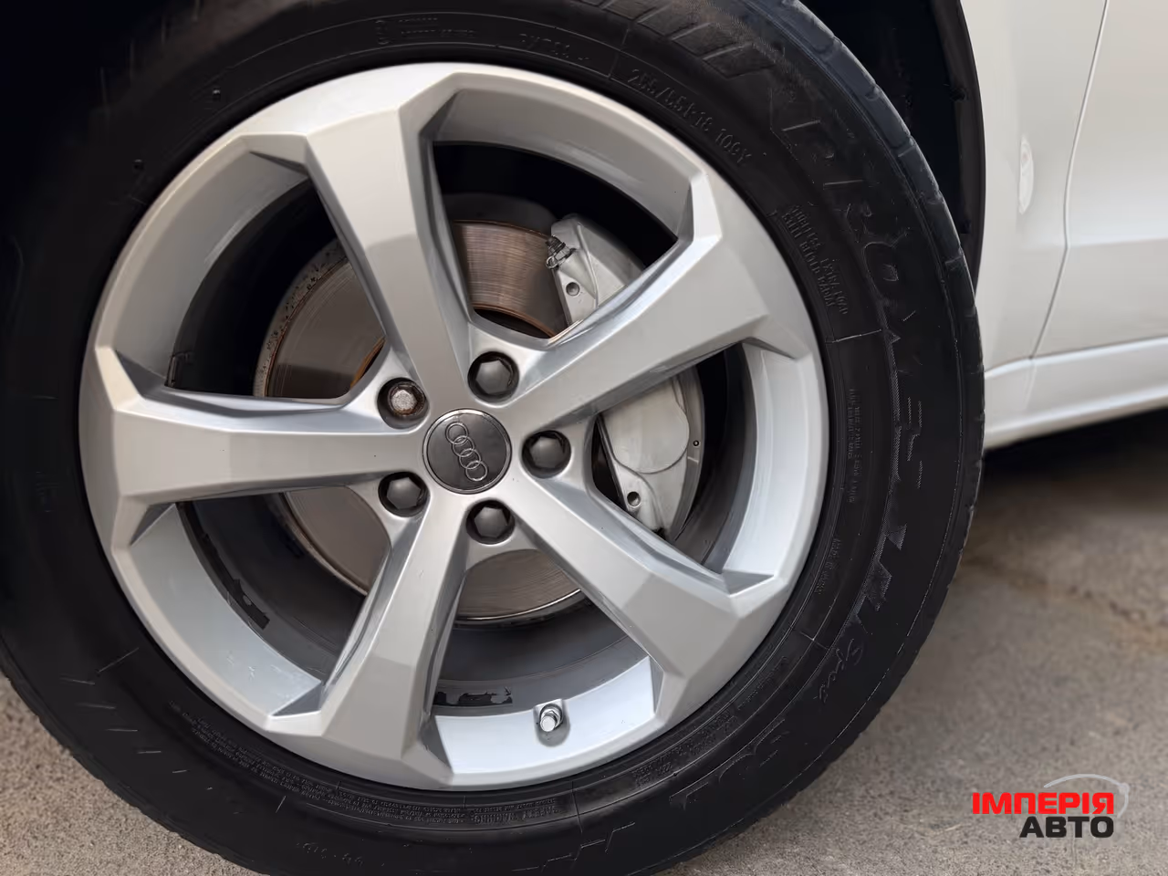 Audi Q5 - фото 6
