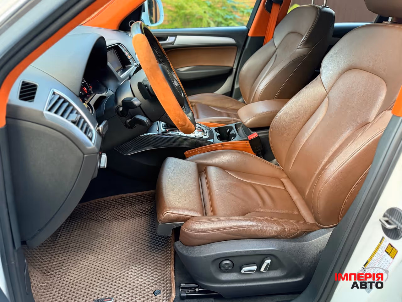 Audi Q5 - фото 16