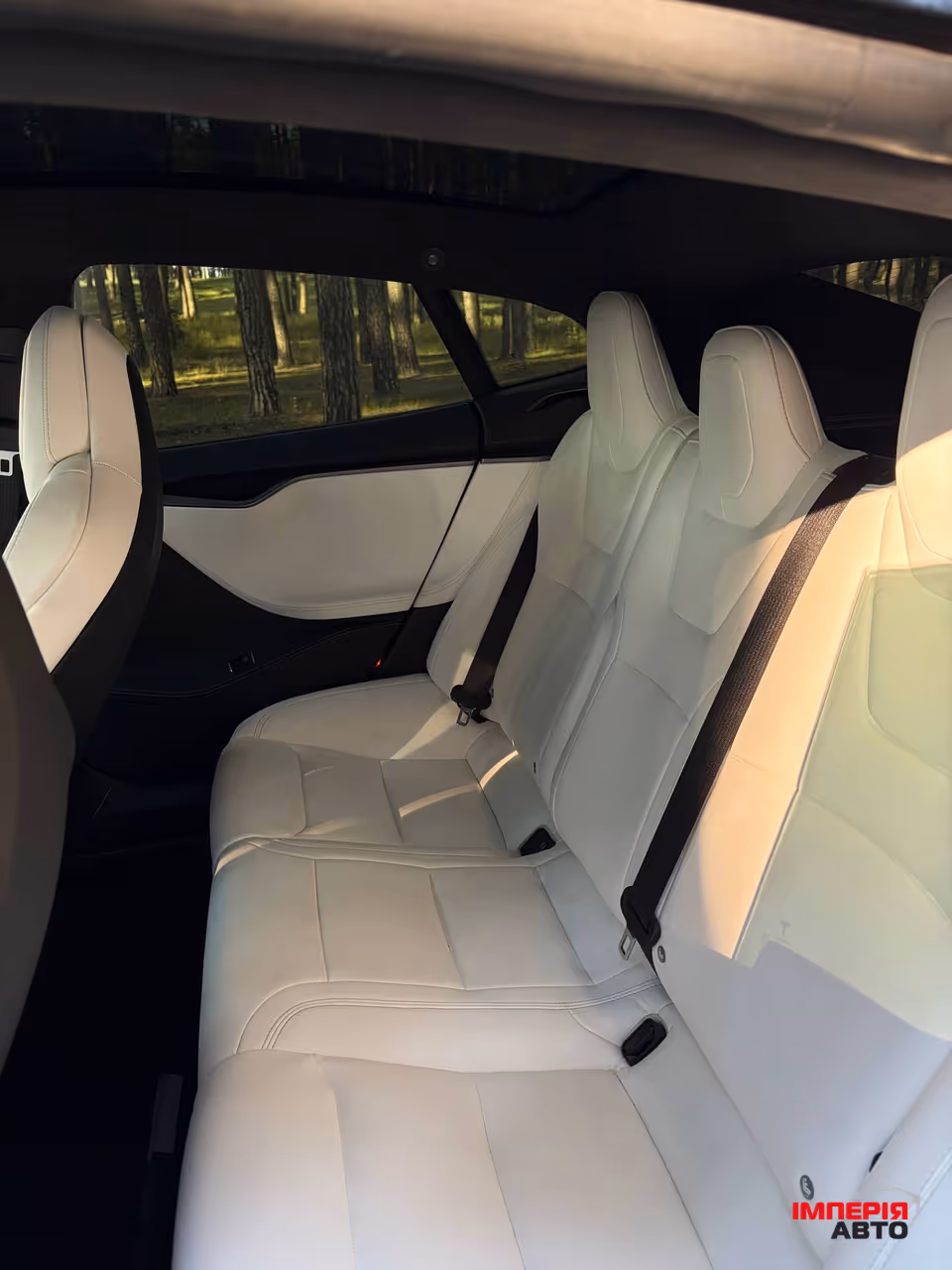 Tesla Model S - фото 9