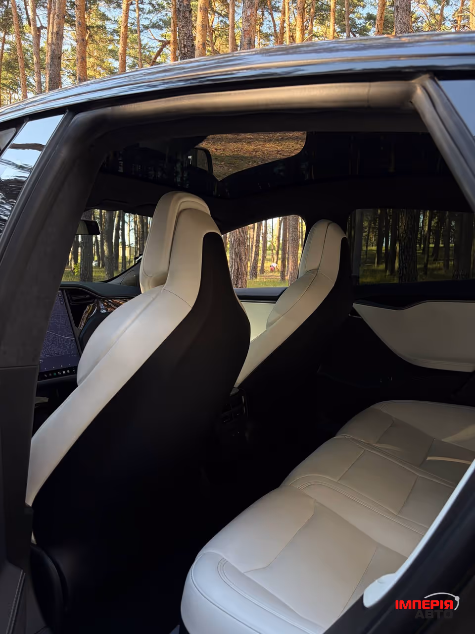 Tesla Model S - фото 8