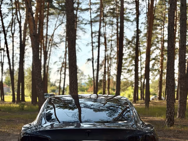Tesla Model S - зображення 3