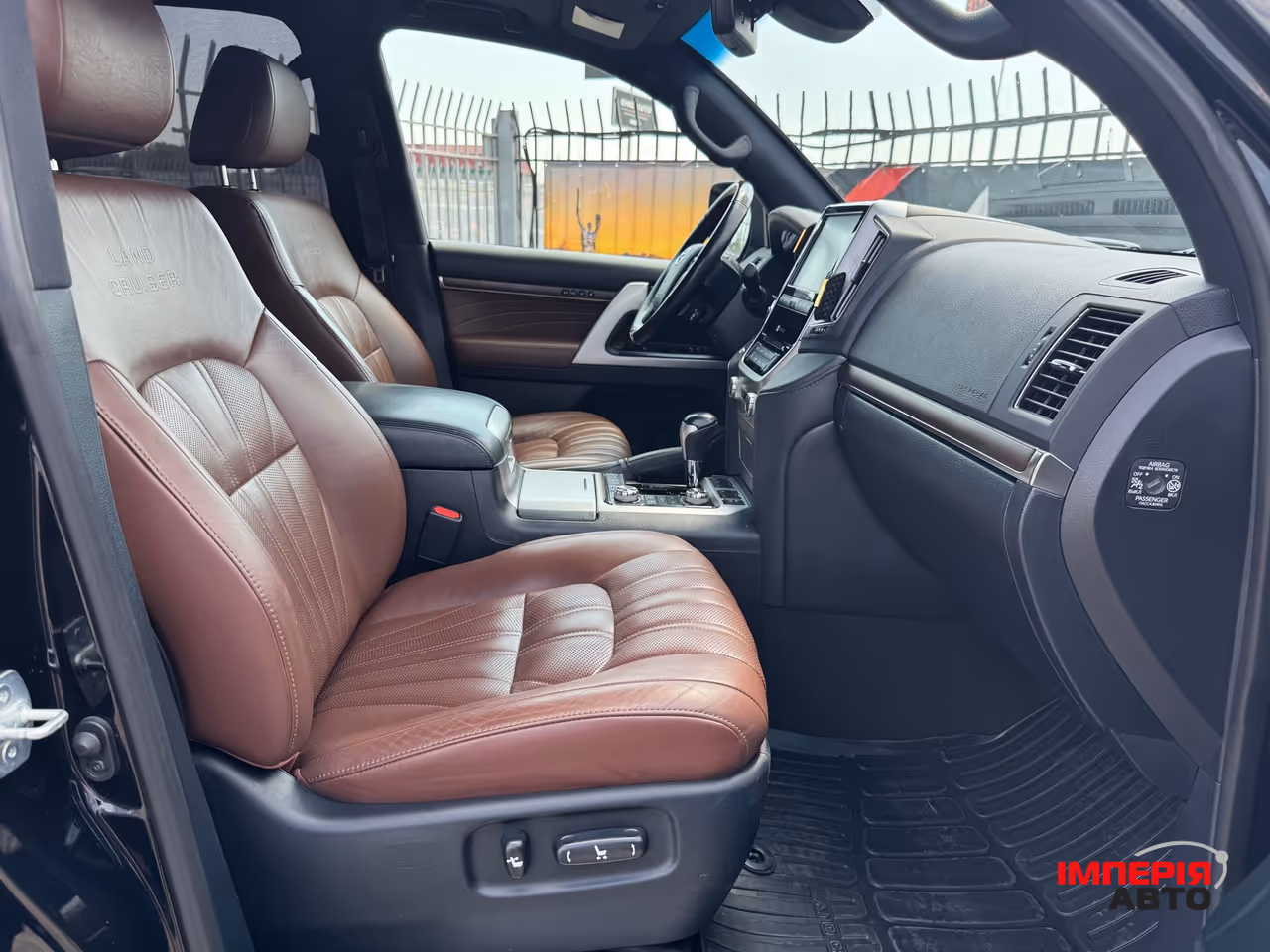 Toyota Land Cruiser - фото 12