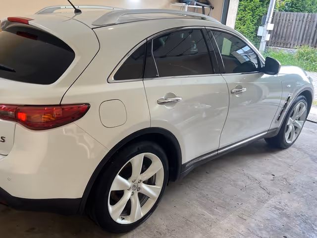 Infiniti FX - зображення 4