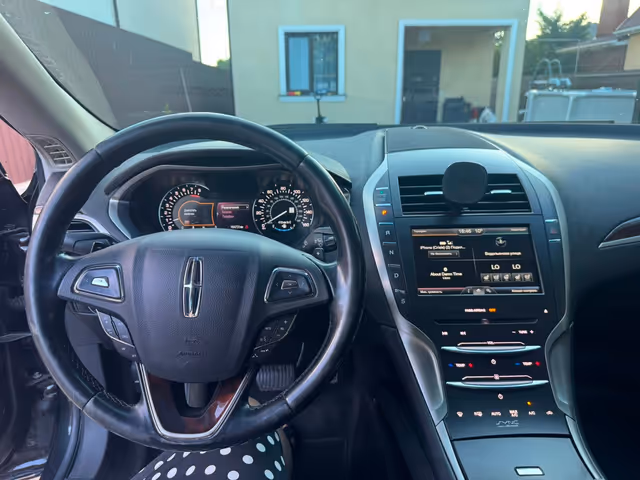Lincoln MKZ - зображення 5