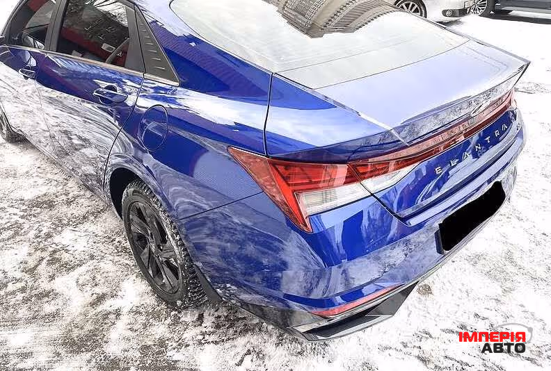 Hyundai Elantra - фото 7
