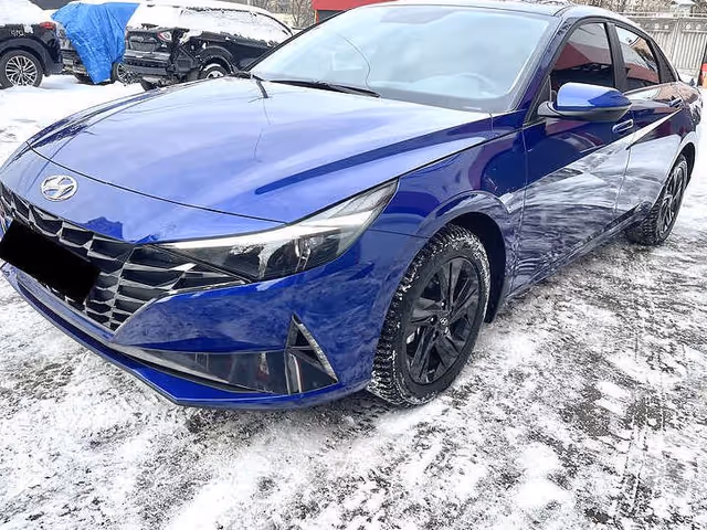Hyundai Elantra - зображення 1