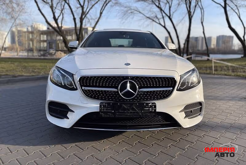 Mercedes-Benz E-Класс - фото 3