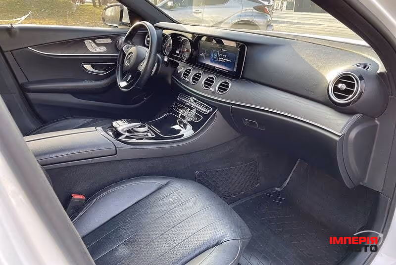 Mercedes-Benz E-Класс - фото 12