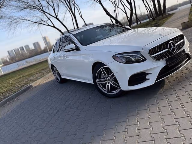 Mercedes-Benz E-Класс - зображення 4