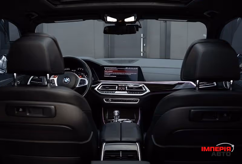 BMW X5 - фото 9