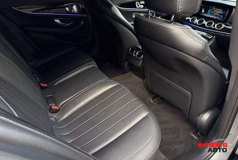 Mercedes-Benz E-Класс - фото 12
