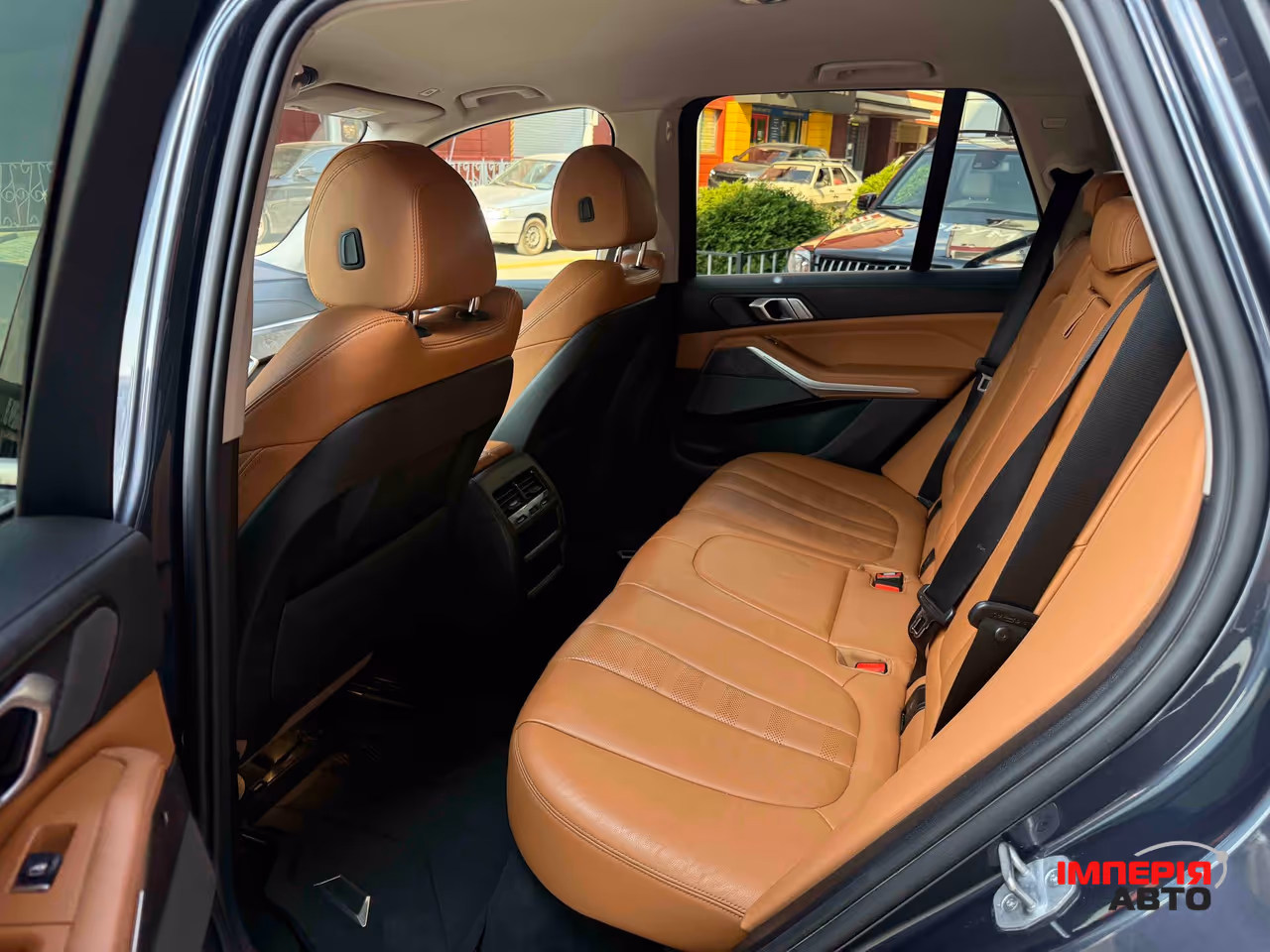 BMW X5 - фото 32