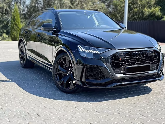 Audi RS Q8 - зображення 1