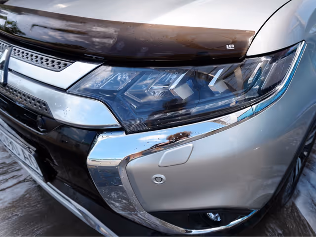 Mitsubishi Outlander - зображення 3