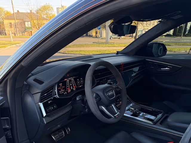 Audi RS Q8 - зображення 2