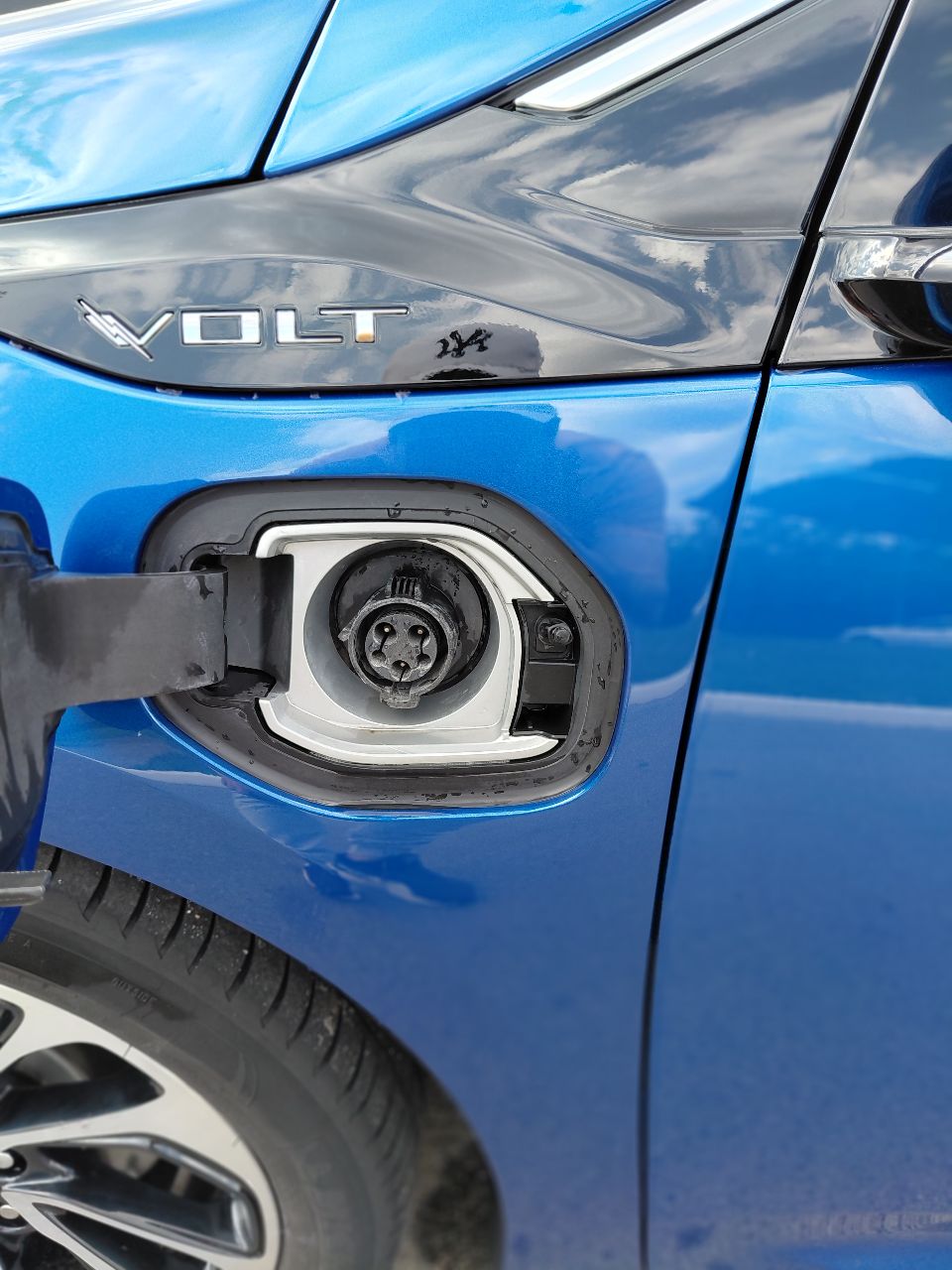 Chevrolet Volt - фото 12