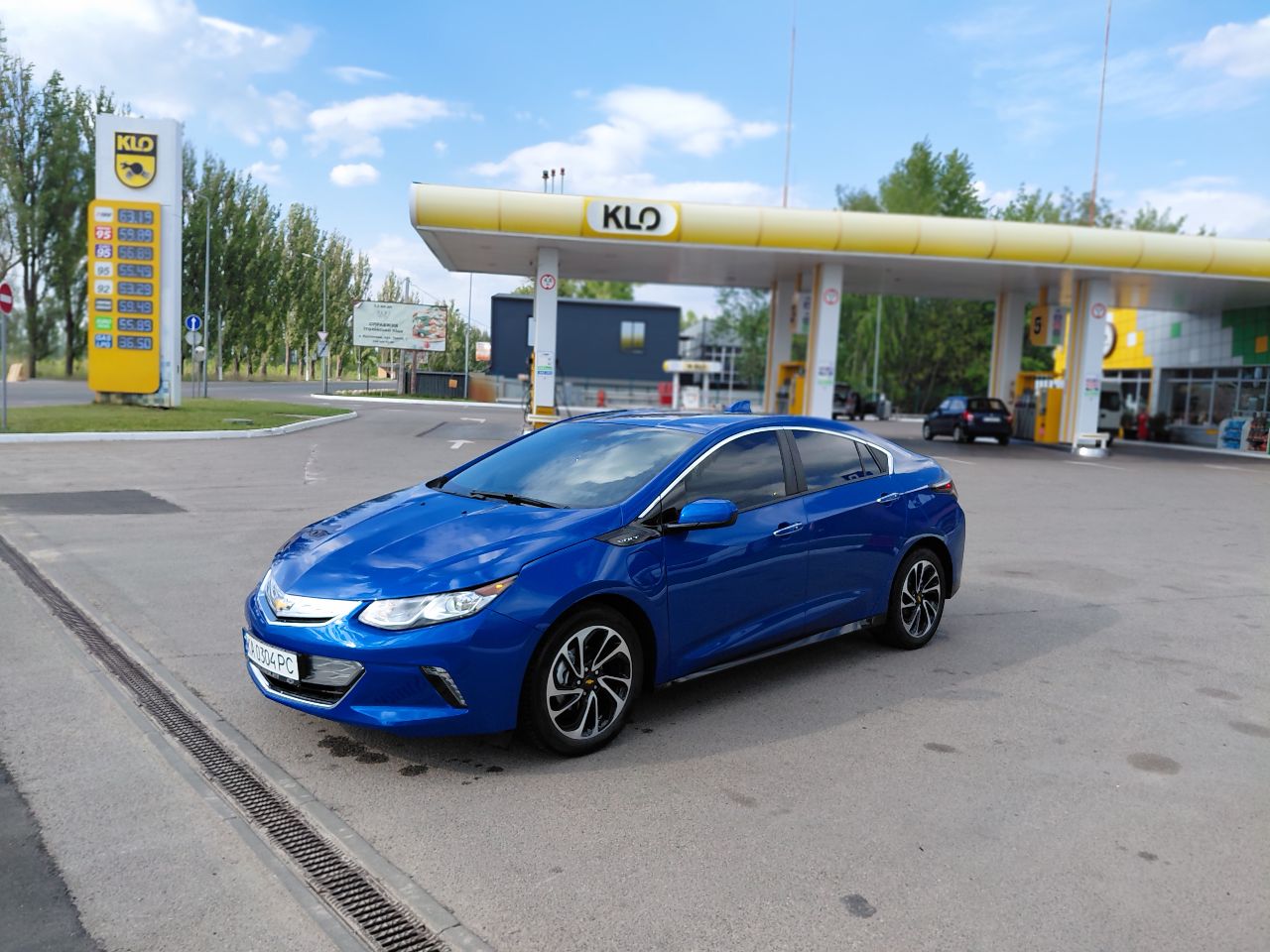 Chevrolet Volt - фото 1