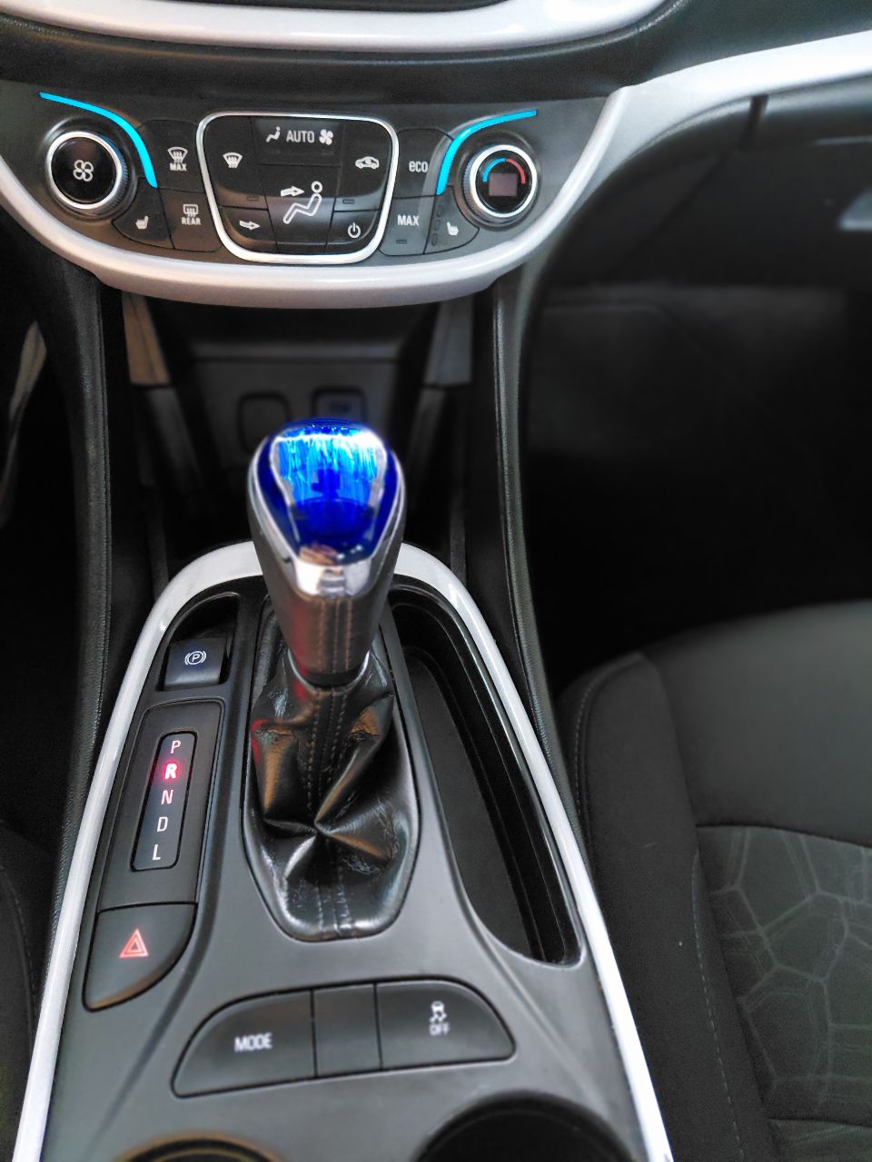 Chevrolet Volt - фото 30