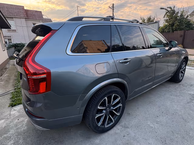 Volvo XC90 - зображення 2