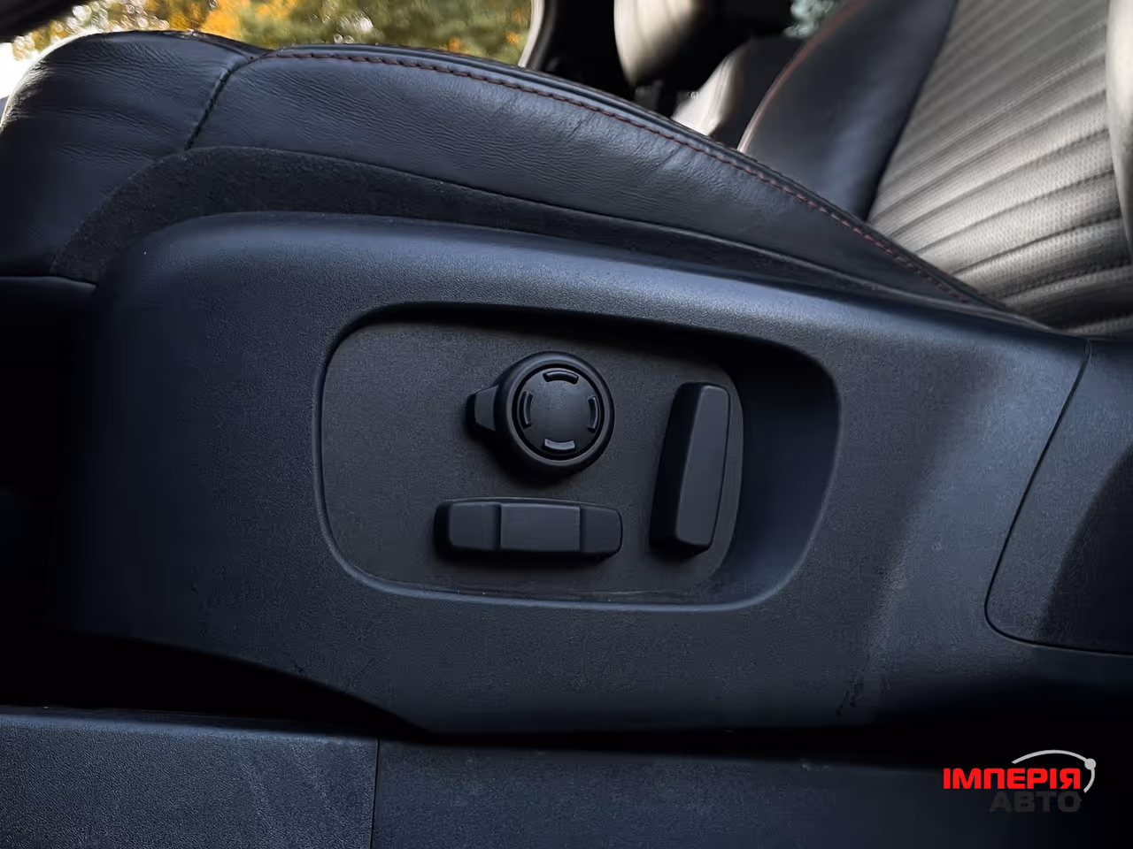 Land Rover Discovery - фото 24